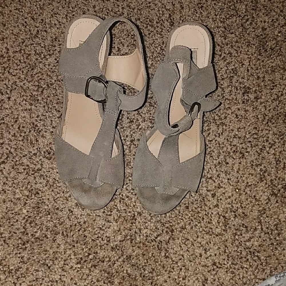 Brown and Army Green Wedges